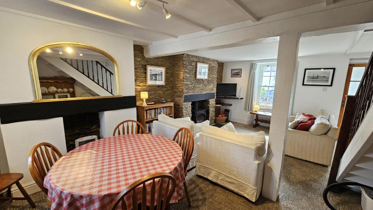 Hillside Cottage Porthscatho Exterior photo